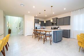 16020 Spacious Family Home 8BD Perfect For Your Vacation