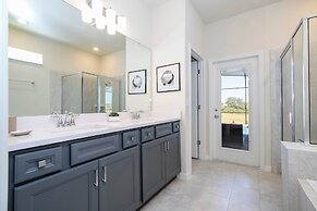 16020 Spacious Family Home 8BD Perfect For Your Vacation