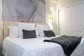 16020 Spacious Family Home 8BD Perfect For Your Vacation