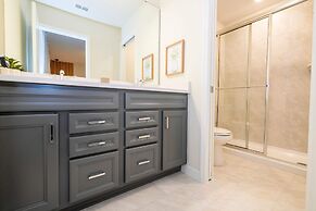 16020 Spacious Family Home 8BD Perfect For Your Vacation