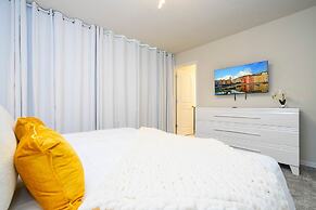 16020 Spacious Family Home 8BD Perfect For Your Vacation