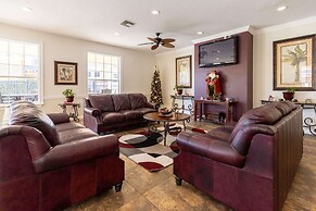 3BR Townhome Steps From Theme Parks Sleeps 6