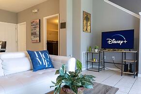 3BR Townhome Steps From Theme Parks Sleeps 6