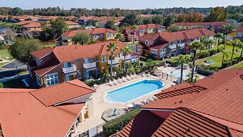 3BR Townhome Steps From Theme Parks Sleeps 6