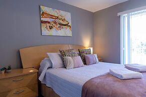 3BR Townhome Steps From Theme Parks Sleeps 6