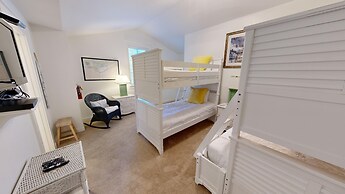 Cindie's Song 3 Bedroom Home