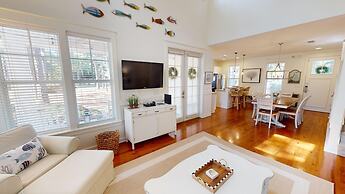 Cindie's Song 3 Bedroom Home