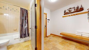 Juniper Springs Lodge #246 2 Bedroom Condo