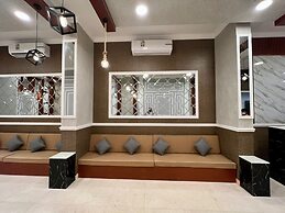 STAR HOUSE AL SALAM St