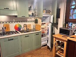 2bed Farmhouse Near San Gimignano With Pool