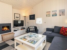 6 Person Holiday Park Home in Middelfart