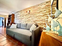 Rural Apartment With Direct Access to the Pool