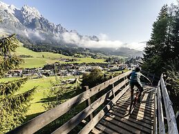 Cosy Apartment in Saalfelden With Terrace