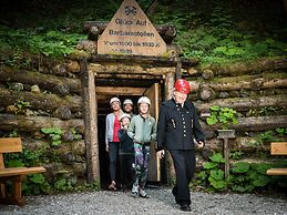Cosy Apartment in Saalfelden With Terrace