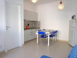 Pleasant Apartment With Garden