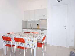 Pleasant Apartment With Garden