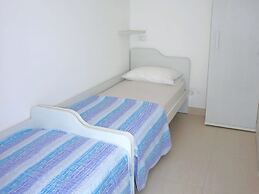 Pleasant Apartment With Garden