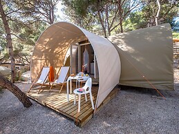 Premium Tent Lodge for Family