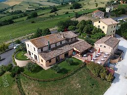 Farmhouse With Swimming Pool