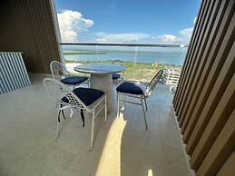 Sunno Beach Condominium - Playa Azul