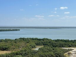 Sunno Beach Condominium - Playa Azul