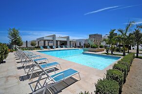Family Homes with Pool and Playground