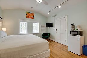 Banana's Foster Guesthouse