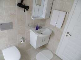 Begonvil Garden Apart