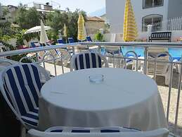 Begonvil Garden Apart