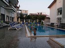 Begonvil Garden Apart