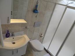 Begonvil Garden Apart