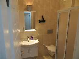 Begonvil Garden Apart