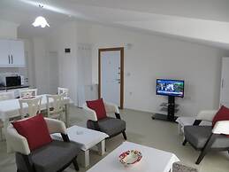 Begonvil Garden Apart