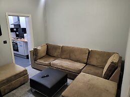 Stoke-on-trent - Apartment - Sleeps 5 - Parking