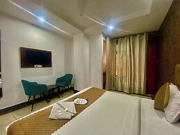 Hotel Ambience Plaza