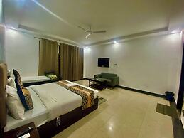 Hotel Ambience Plaza