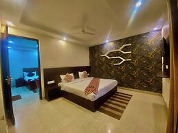 Hotel Ambience Plaza