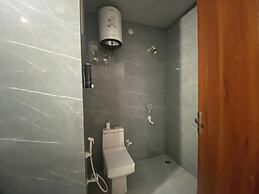 Hotel Ambience Plaza