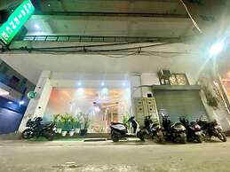 Hotel Ambience Plaza