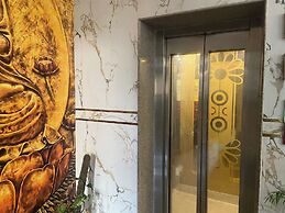 Hotel Ambience Plaza