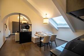 Margherita Apartments