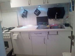 2 Bedroom Center in Thessaloniki!