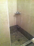 2 Bedroom Center in Thessaloniki!