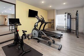 ECHO Suites Extended Stay by Wyndham Madison