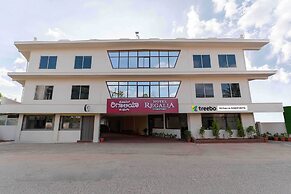 Treebo Regalia Comforts