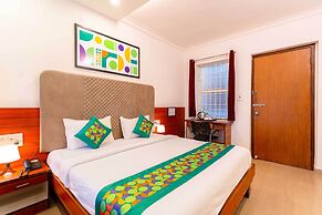 Treebo Regalia Comforts