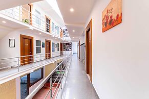 Treebo Regalia Comforts