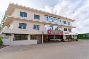 Treebo Regalia Comforts