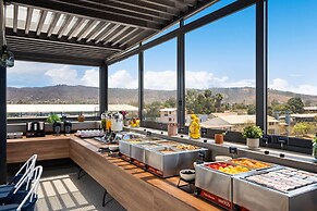 Tryp By Wyndham Ciudad Guzman Uttsa