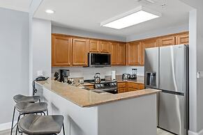 Renovated Condo 2mi  from Disney Lake